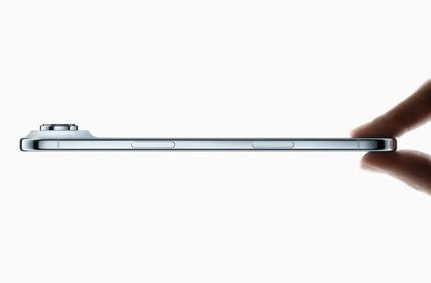 苏州苹果维修点分享iPhone 17 Air自动关机电源故障解析 